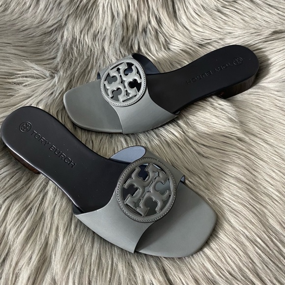 Tory Burch Bombé Miller Slides Light Blue/Navy 9🥰🎁 - Picture 4 of 8